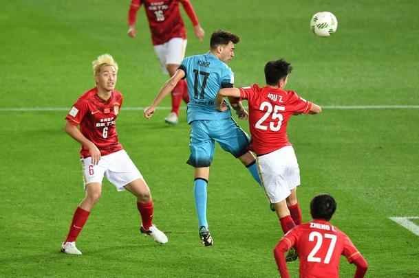 Confira a galeria do confronto entre Barcelona e Guangzhou Evergrande
