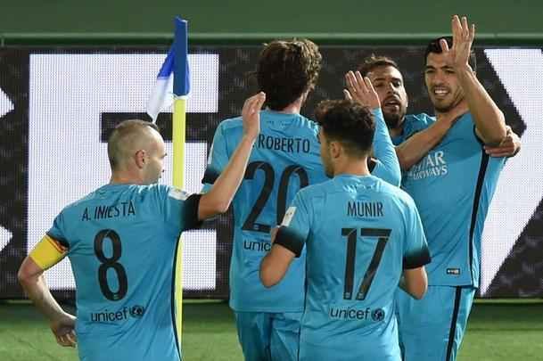 Confira a galeria do confronto entre Barcelona e Guangzhou Evergrande