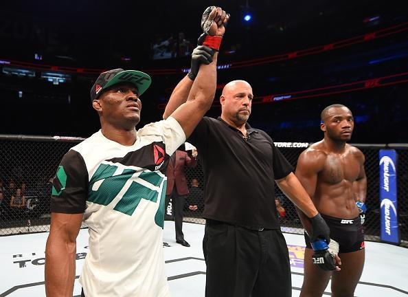 Kamaru Usman venceu Leon Edwards por deciso unnime 