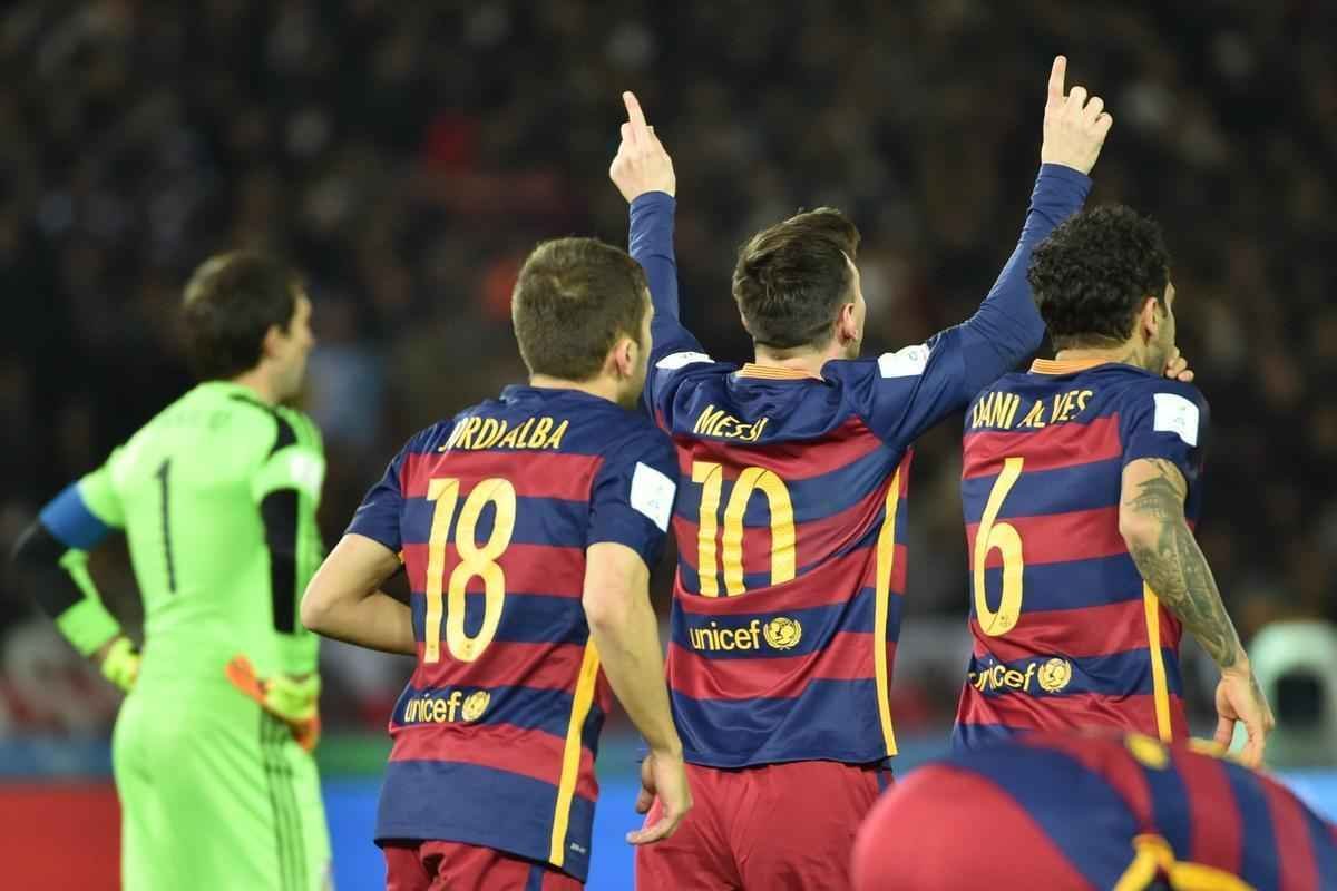 Barcelona vence o River Plate e conquista o tricampeonato mundial de clubes no Japo