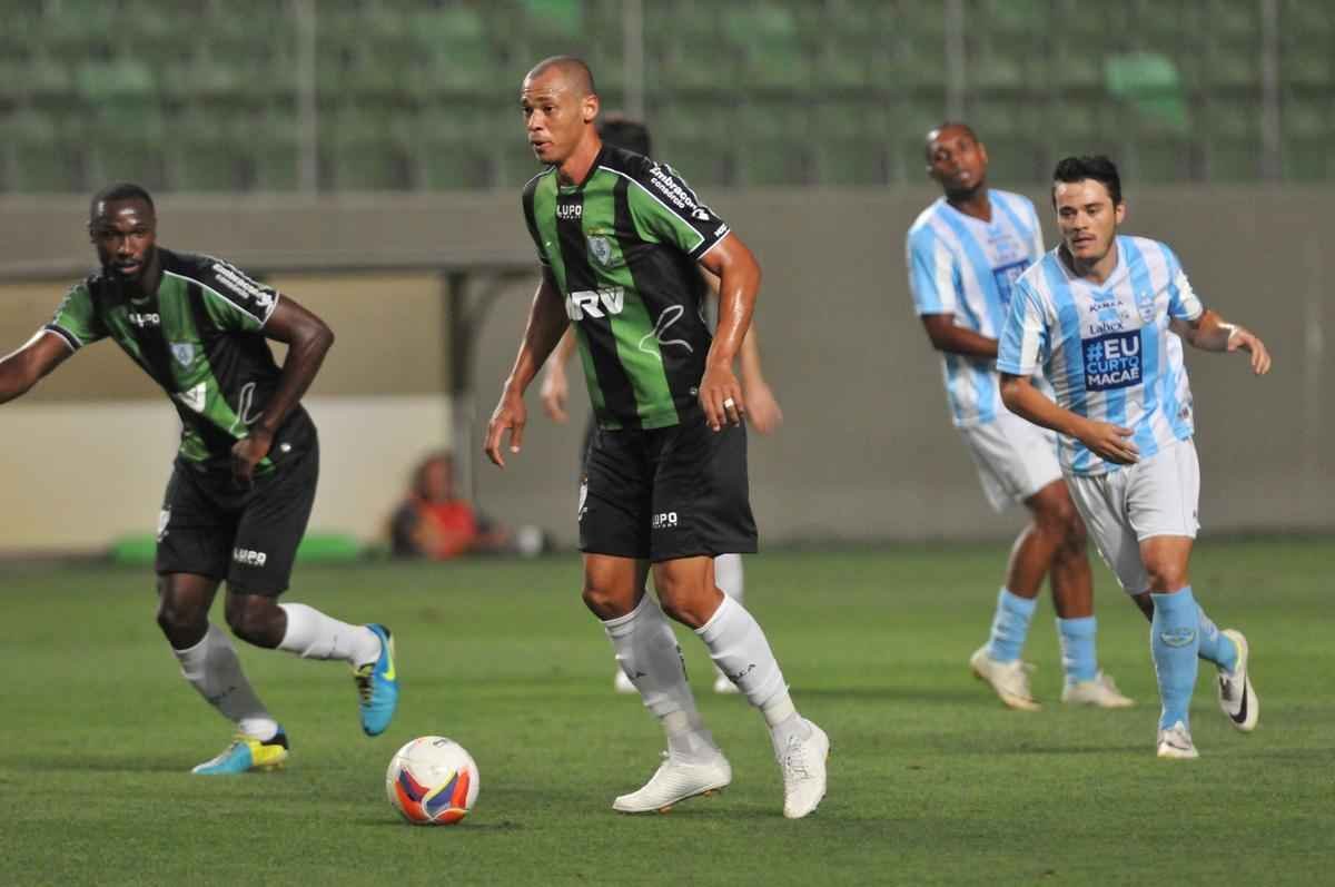 Anderson Conceio (zagueiro): em 43 jogos, marcou um gol e foi advertido com 12 cartes amarelos.