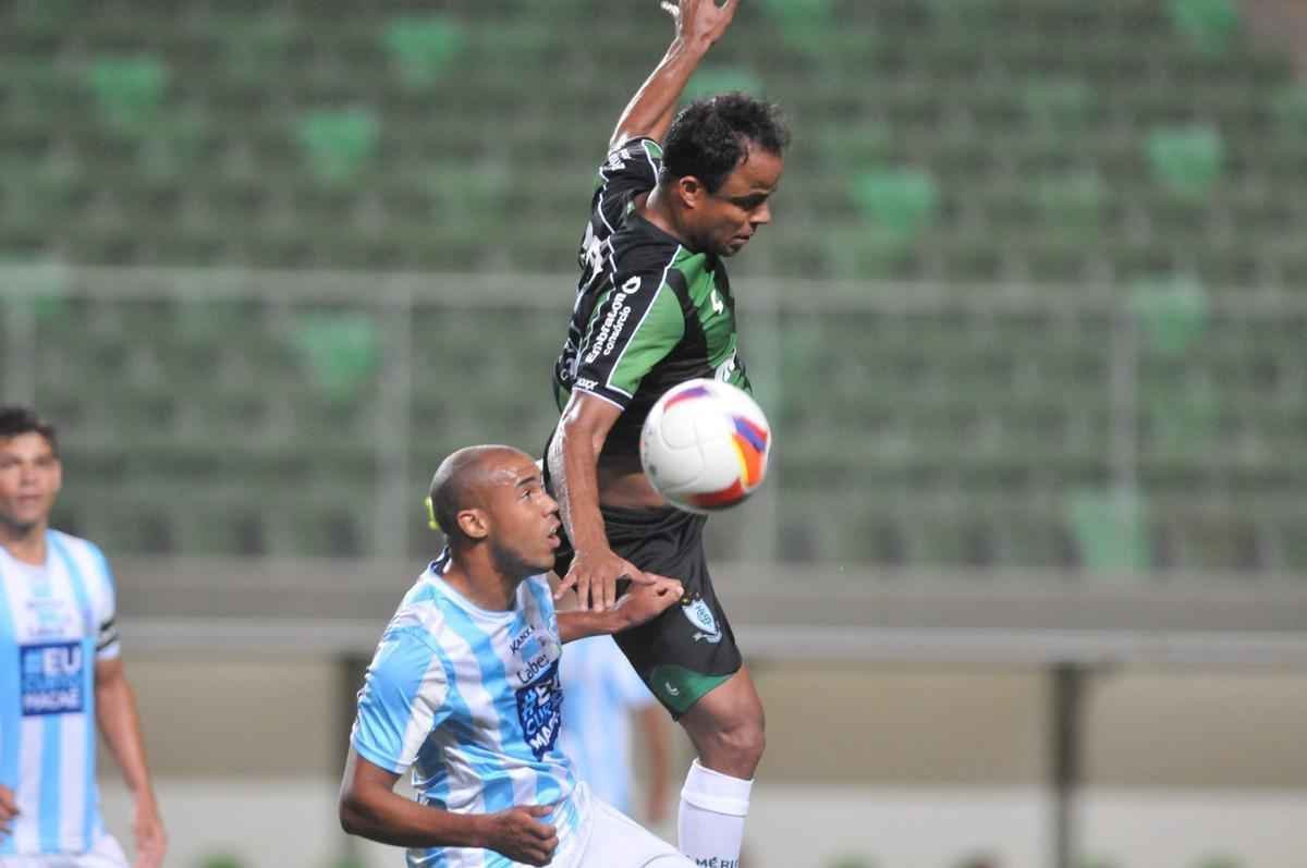 Mancini (armador): em 28 apresentaes, marcou oito gols, deu seis assistncias e recebeu oito cartes amarelos e um vermelho.