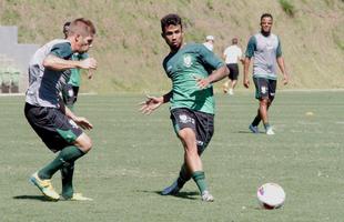 Pedrinho (armador): decepcionou nos seis jogos que fez e deixou o clube aps o Campeonato Mineiro.