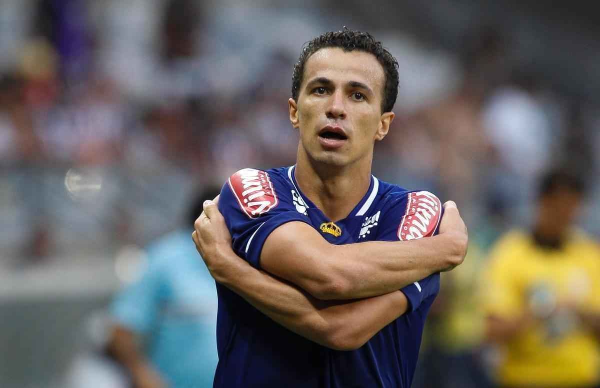 Artilheiro do Cruzeiro na temporada, Leandro Damio marcou 18 gols, alm de ter colaborado com oito assistncias. O camisa 9 disputou 47 jogos em seu nico ano como jogador da Raposa
