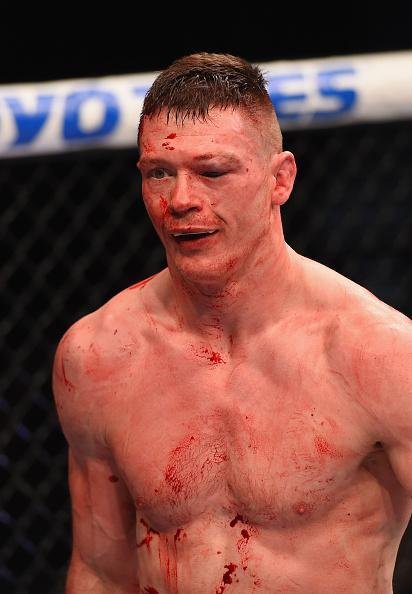 Dustin Poirier venceu Joseph Duffy por deciso unnime 