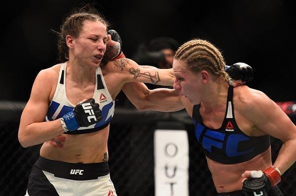 Justine Kish venceu Nina Ansaroff por deciso unnime