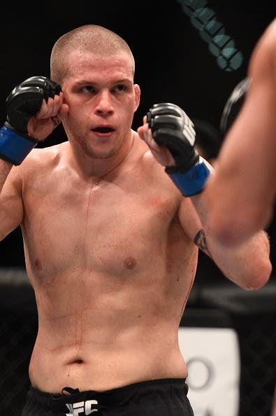 Alex Morono venceu Kyle Noke por deciso dividida