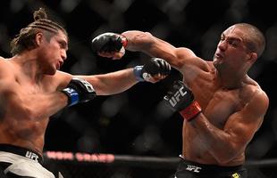 Brian Ortega venceu Diego Brando por finalizao no terceiro round