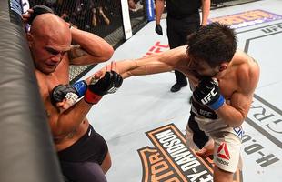 Robbie Lawler venceu Carlos Condit por deciso dividida e manteve o cinturo dos meio-mdios