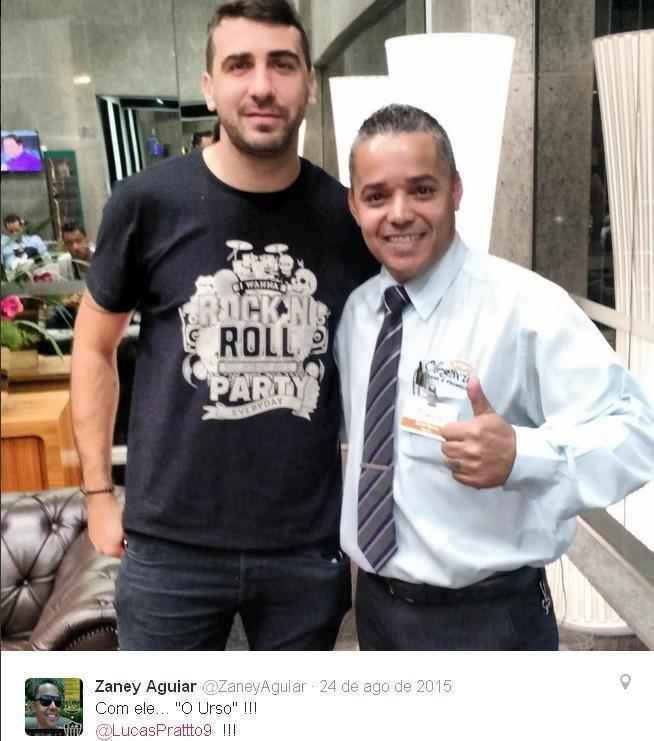 Apelido de Pratto  destacado em foto com Zaney