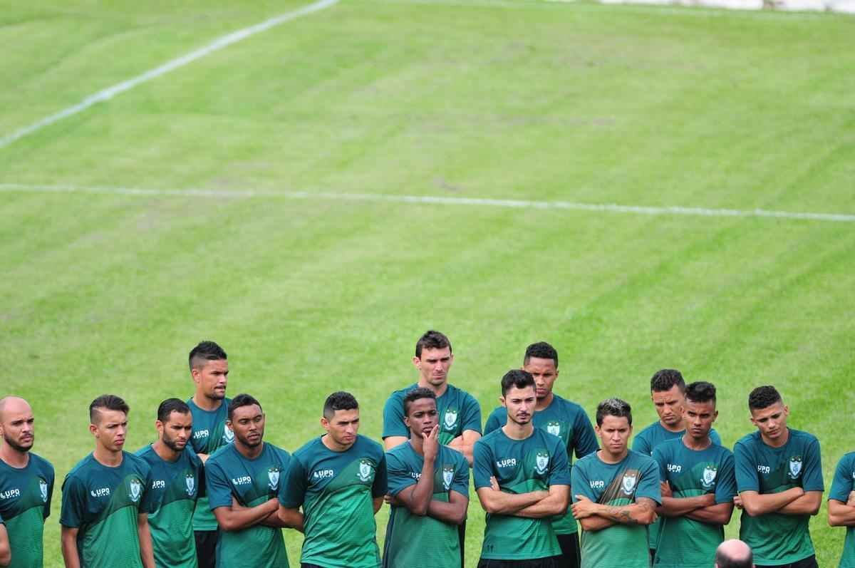 Com muitas novidades, Amrica se apresentou para a temporada 2016 na tarde desta tera-feira, no Lanna Drumond