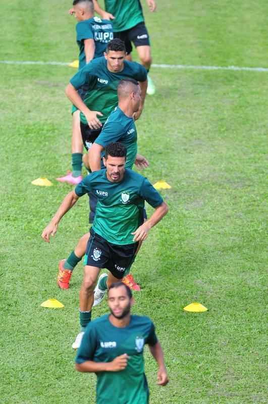 Com muitas novidades, Amrica se apresentou para a temporada 2016 na tarde desta tera-feira, no Lanna Drumond