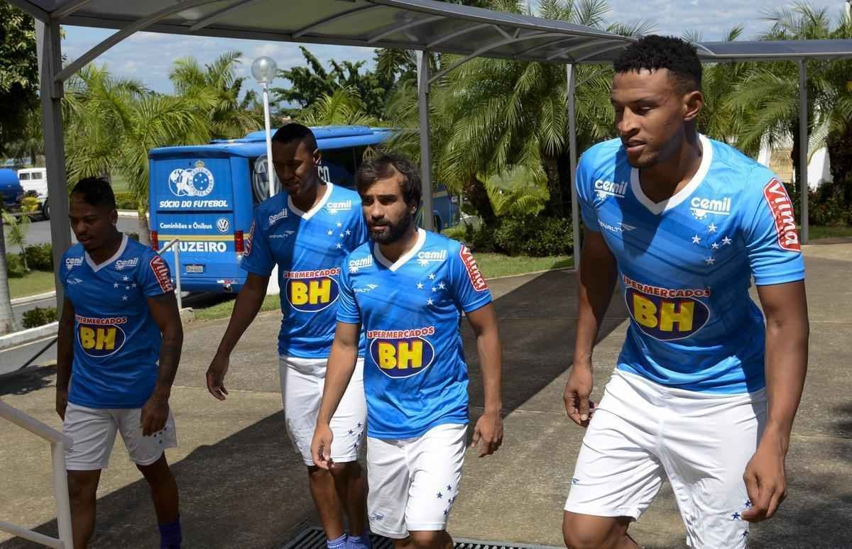 Cruzeiro se reapresentou nesta quarta-feira, na Toca da Raposa II, com novidades