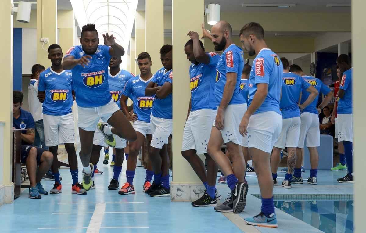 Cruzeiro se reapresentou nesta quarta-feira, na Toca da Raposa II, com novidades