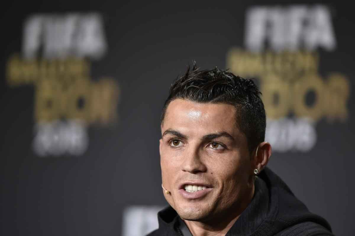 Confira as fotos dos bastidores e da cerimnia da Bola de Ouro