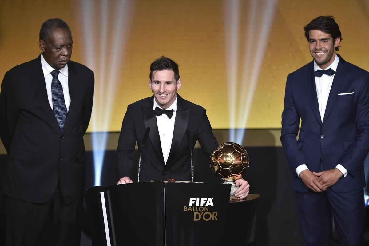 Confira as fotos dos bastidores e da cerimnia da Bola de Ouro