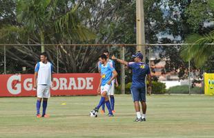 Imagens do treino do Cruzeiro nesta tera-feira na Toca da Raposa II