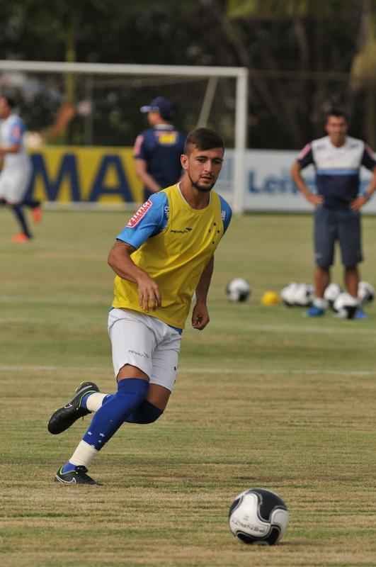 Imagens do treino do Cruzeiro nesta tera-feira na Toca da Raposa II