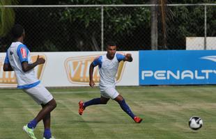 Imagens do treino do Cruzeiro nesta tera-feira na Toca da Raposa II