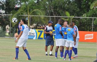 Imagens do treino do Cruzeiro nesta tera-feira na Toca da Raposa II