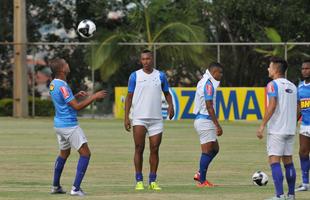 Imagens do treino do Cruzeiro nesta tera-feira na Toca da Raposa II