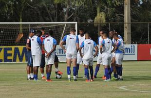 Imagens do treino do Cruzeiro nesta tera-feira na Toca da Raposa II