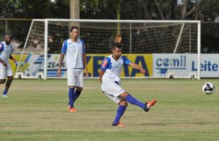 Imagens do treino do Cruzeiro nesta tera-feira na Toca da Raposa II