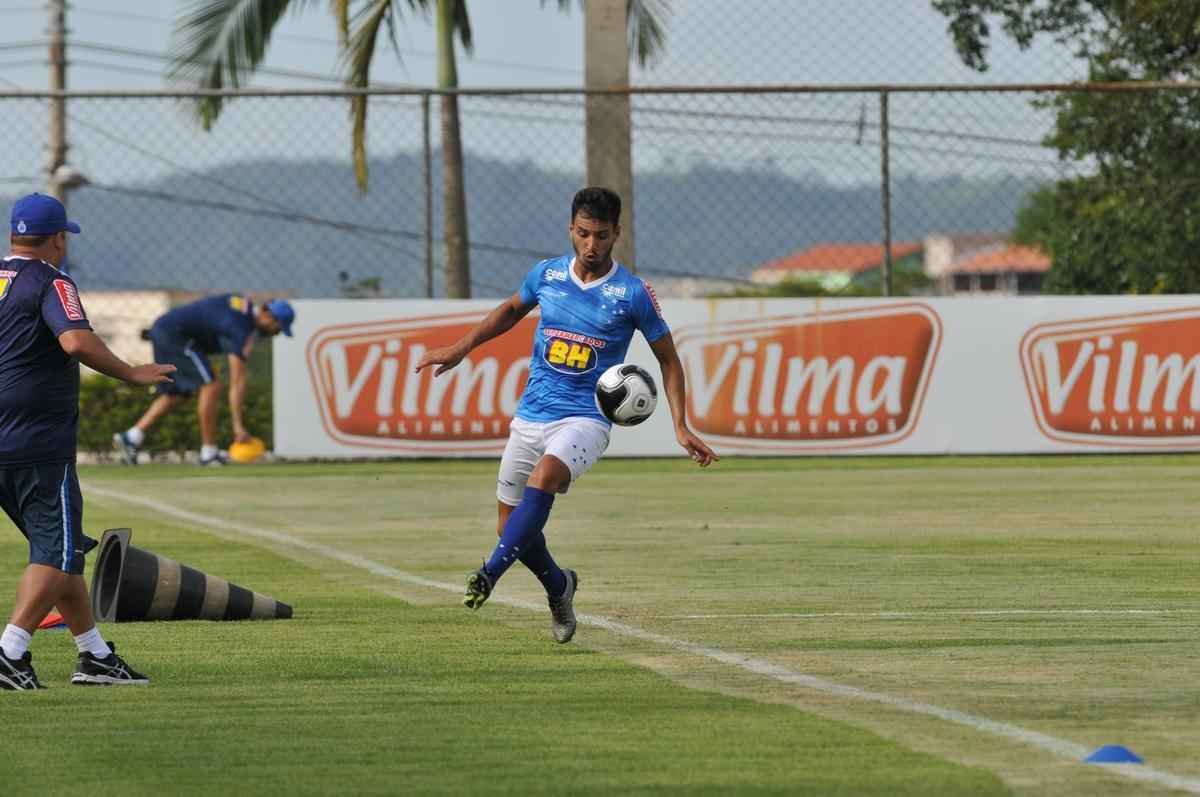 Imagens do treino do Cruzeiro nesta tera-feira na Toca da Raposa II
