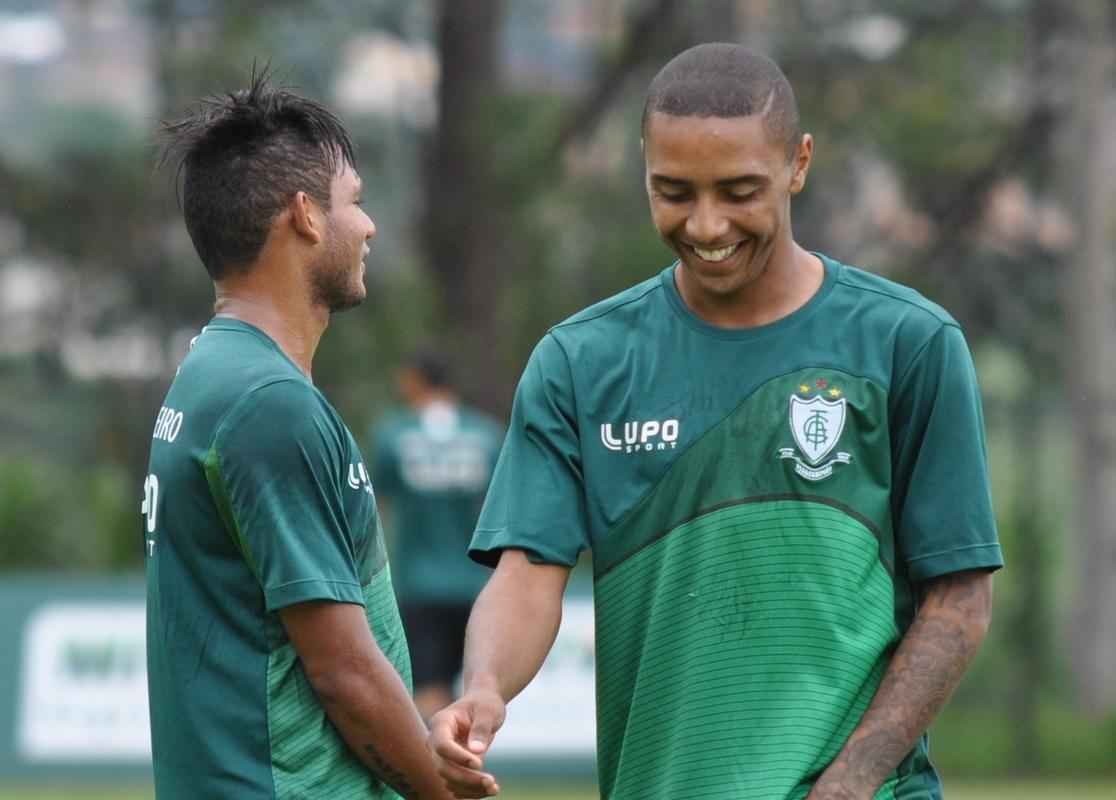 Confira as fotos do treino do América desta sexta-feira