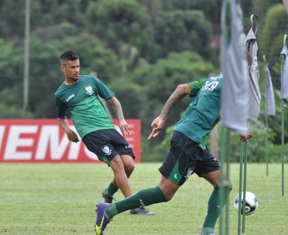 Confira as fotos do treino do América desta sexta-feira