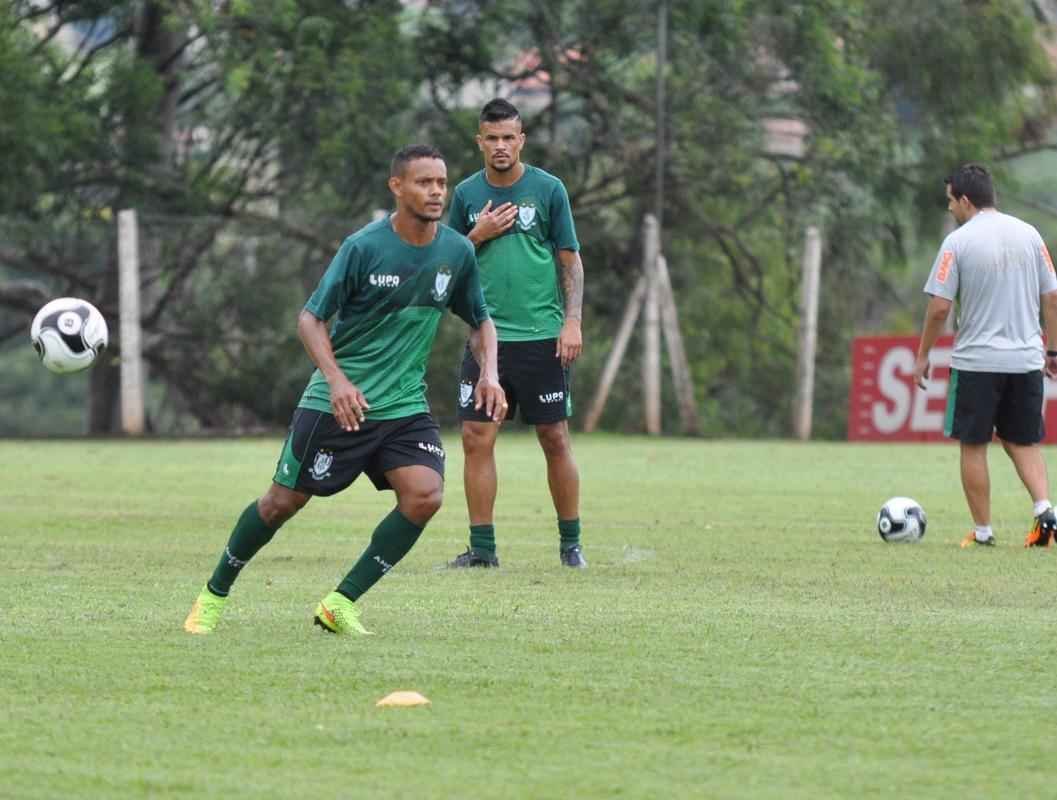Confira as fotos do treino do América desta sexta-feira