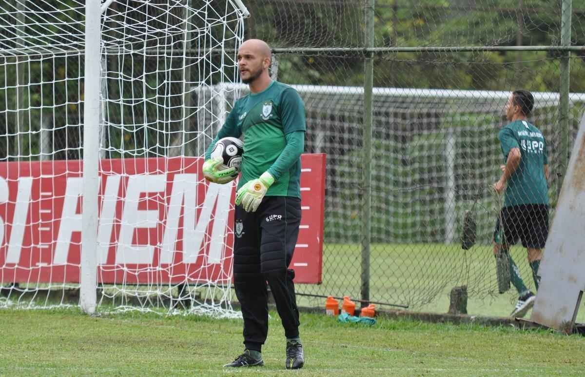 Confira as fotos do treino do América desta sexta-feira