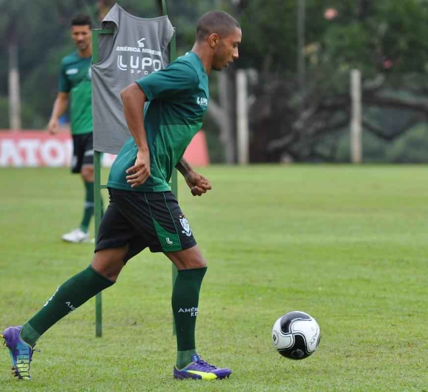Confira as fotos do treino do América desta sexta-feira