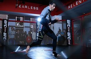 Treino aberto do UFC em Boston - Dominick Cruz em ao