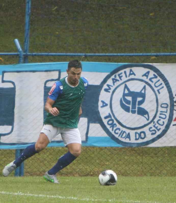 Em dia de forte chuva em Belo Horizonte, atividade foi acompanhada por mil associados
