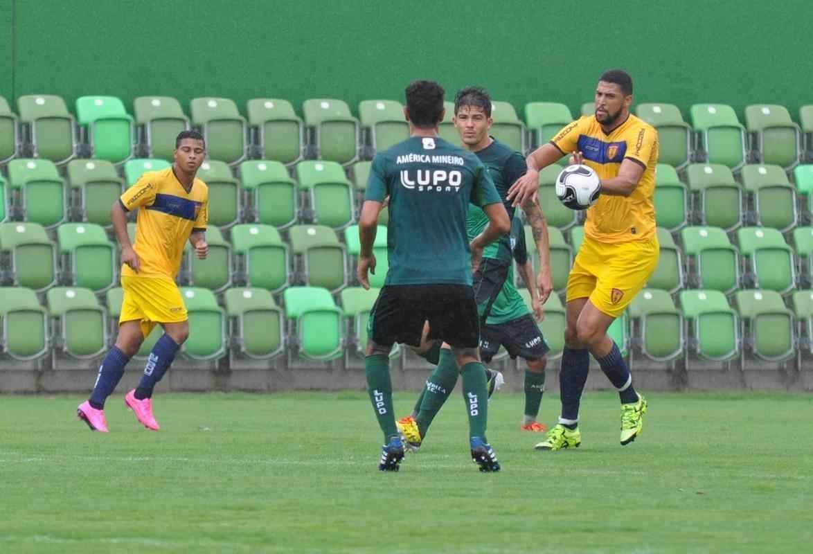 Jogo-treino foi o primeiro teste do elenco americano em 2016