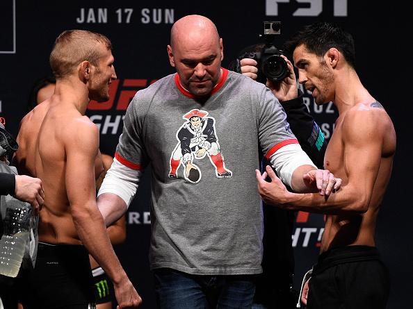 Pesagem do UFC Fight Night 81 - TJ Dillashaw e Dominick Cruz se provocam