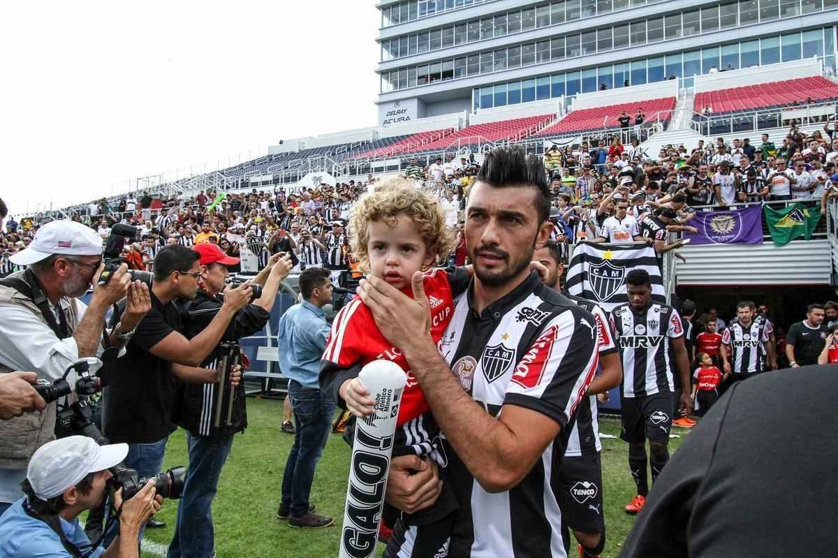 Atltico inicia o ano em que disputar outras cinco competies com uma taa