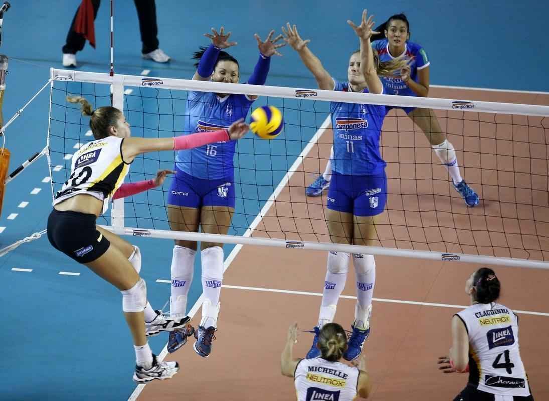 Equipes se enfrentaram em jogo vlido pela 5 rodada do returno da Superliga Feminina de Vlei