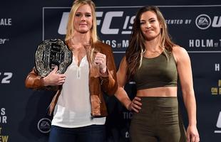 Coletiva do UFC 196 em Las Vegas - Holly Holm e Miesha Tate 