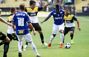 Cricima e Cruzeiro empataram por 1 a 1 nesta quarta-feira, no Heriberto Hulse, pela 1 rodada do Grupo C da Primeira Liga