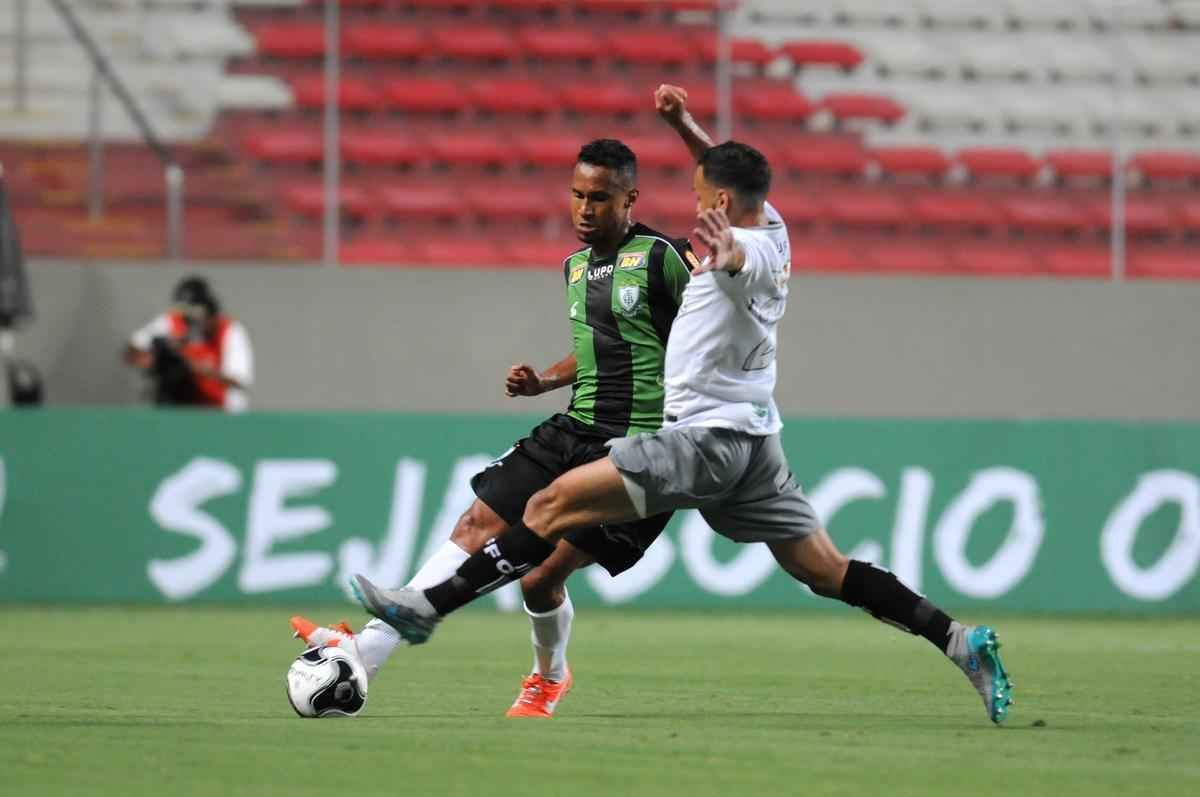 Veja imagens de Amrica e Figueirense pela Primeira Liga