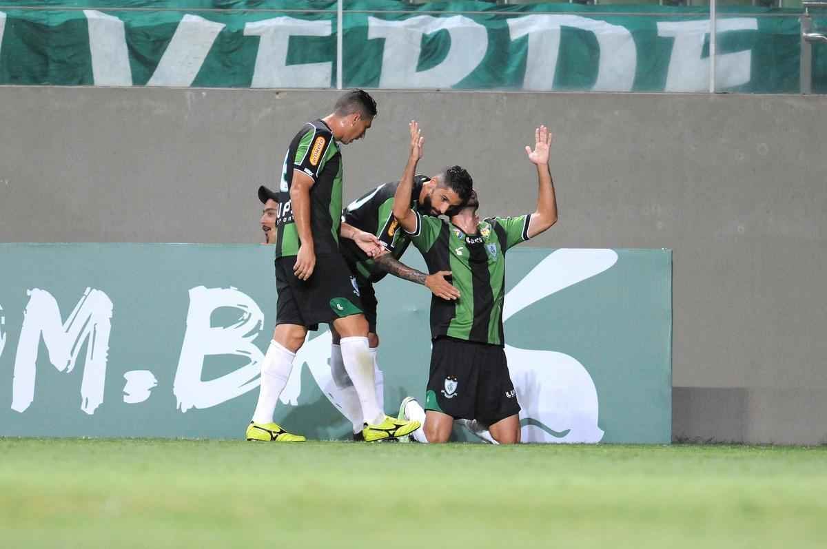 Veja imagens de Amrica e Figueirense pela Primeira Liga