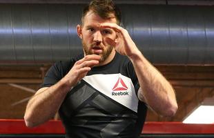Treino aberto do UFC on Fox 18 - Ryan Bader faz 'sombra' na atividade