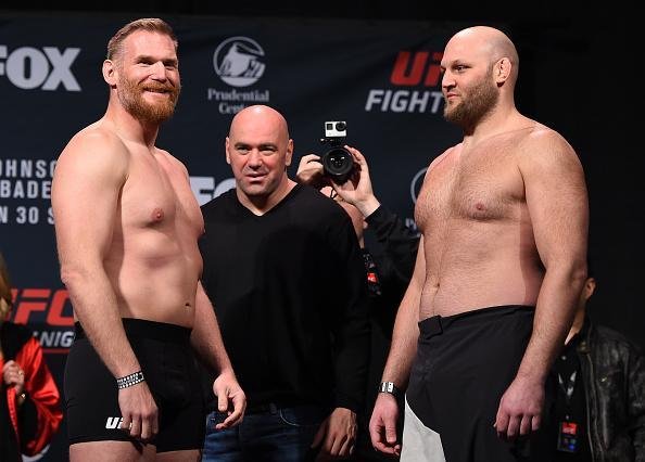 Pesagem do UFC on Fox 18 - Os pesos pesados Josh Barnett e Ben Rothwell