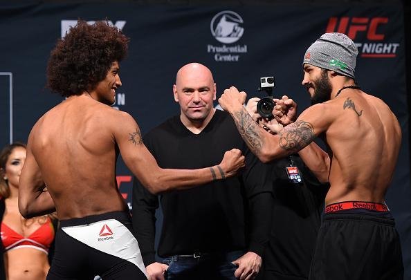 Pesagem do UFC on Fox 18 - Alex Caceres encara Masio Fullen