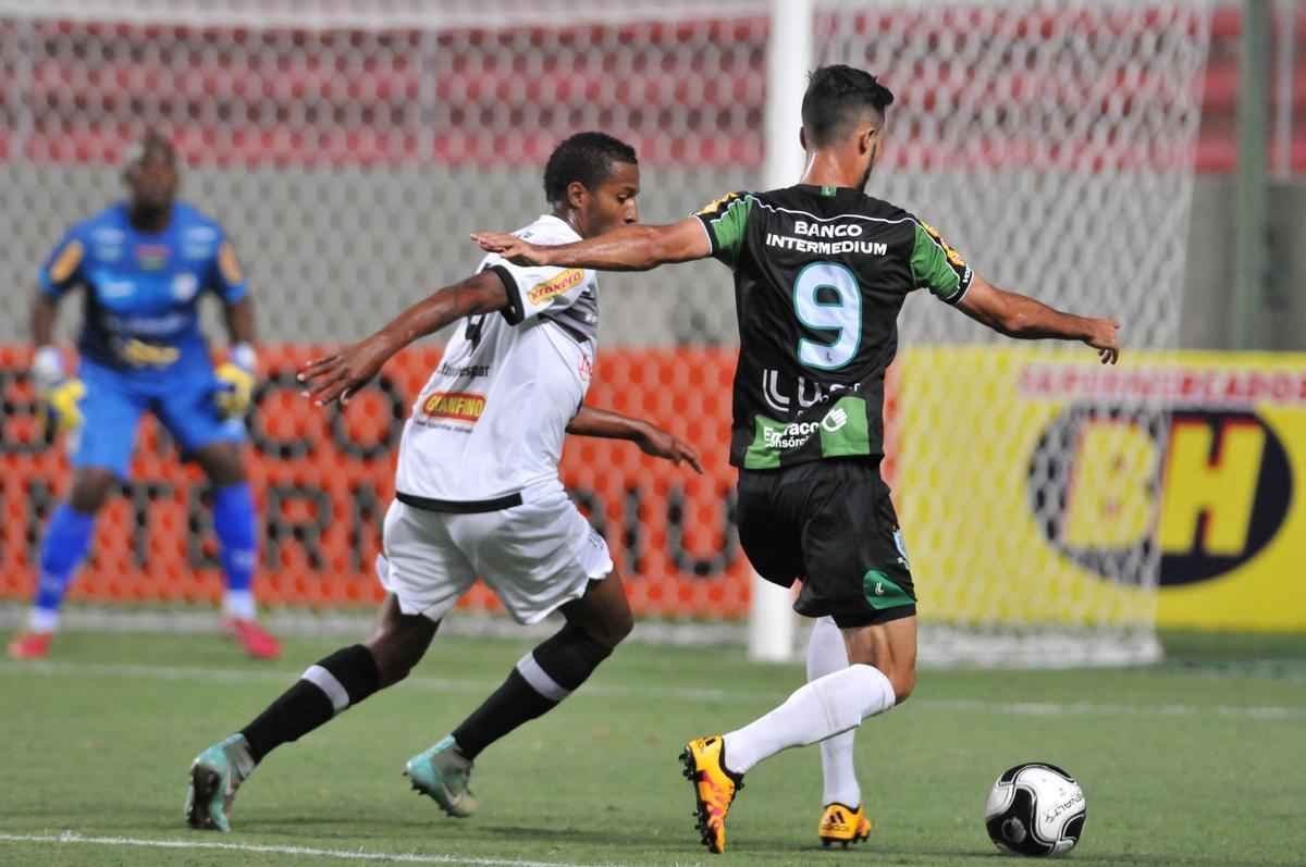 Fotos de Amrica x Tupi, no Independncia, pela primeira rodada do Campeonato Mineiro (Rodrigo Clemente/EM D.A Press)