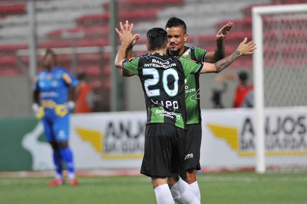 Fotos de Amrica x Tupi, no Independncia, pela primeira rodada do Campeonato Mineiro (Rodrigo Clemente/EM D.A Press)