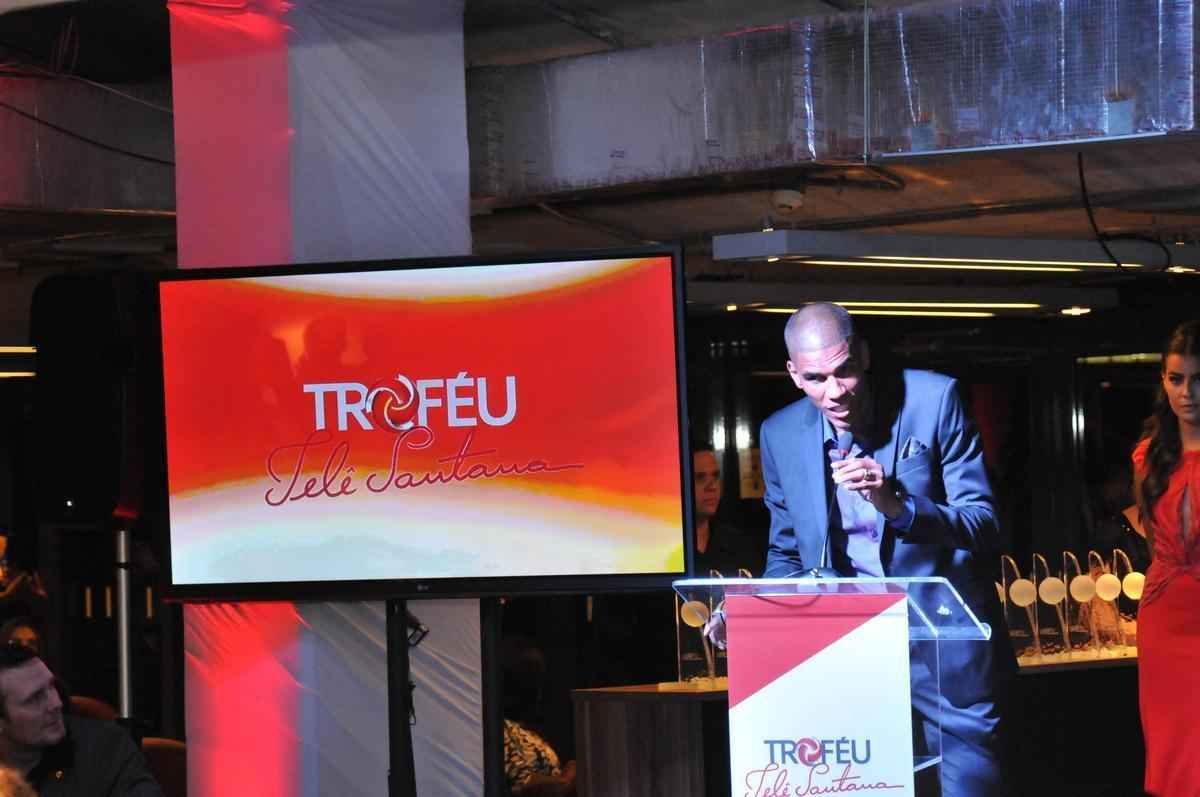 Imagens da cerimnia do Trofu Tel Santana
