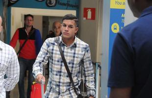 O volante argentino Lucas Romero, de 21 anos, desembarcou nesta quarta-feira no Aeroporto de Confins